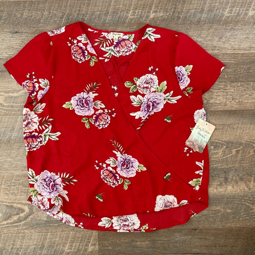 Lily White | Red Short Sleeve Floral Wrap Front Criss Cross V Neck Blouse